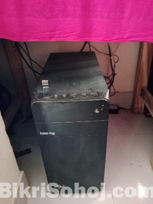 Core i3 + 4GB RAM + Samsung Monitor
